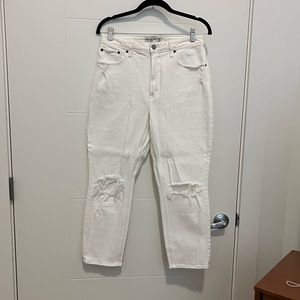 Abercrombie & Fitch Mom High-Rise Jeans